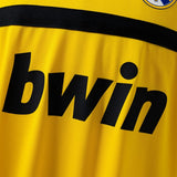Real Madrid Jersey 2011/12 Goalkeeper Retro Football Kit