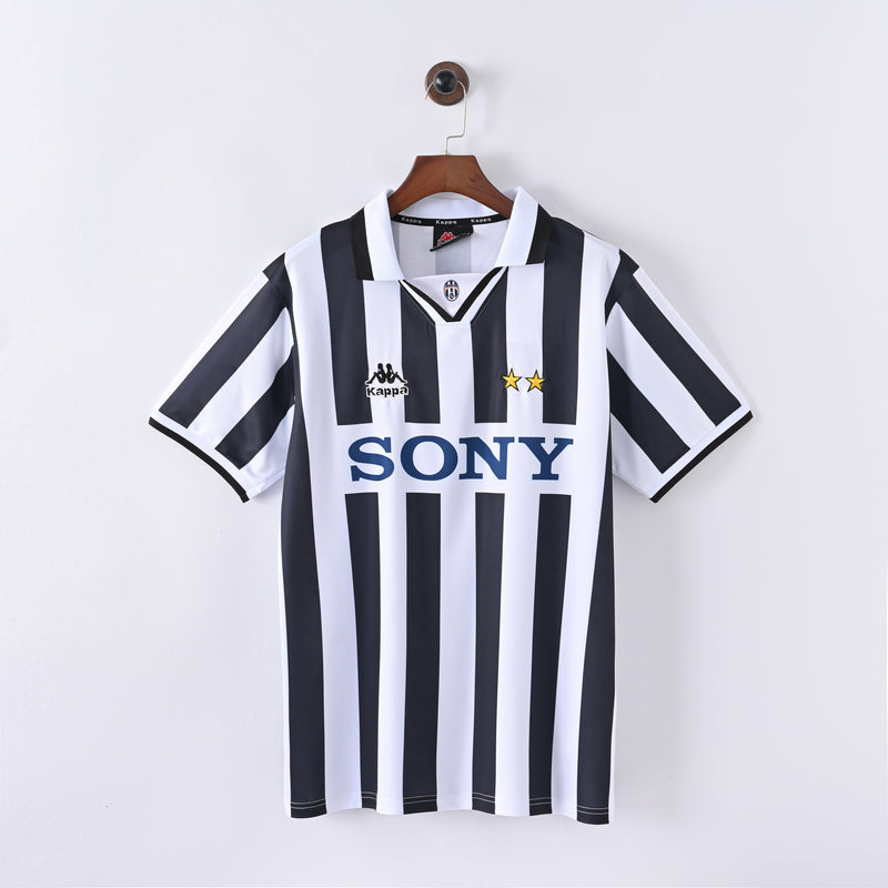 Retro JUV Trikot 1996-97 Heim Fußballtrikot