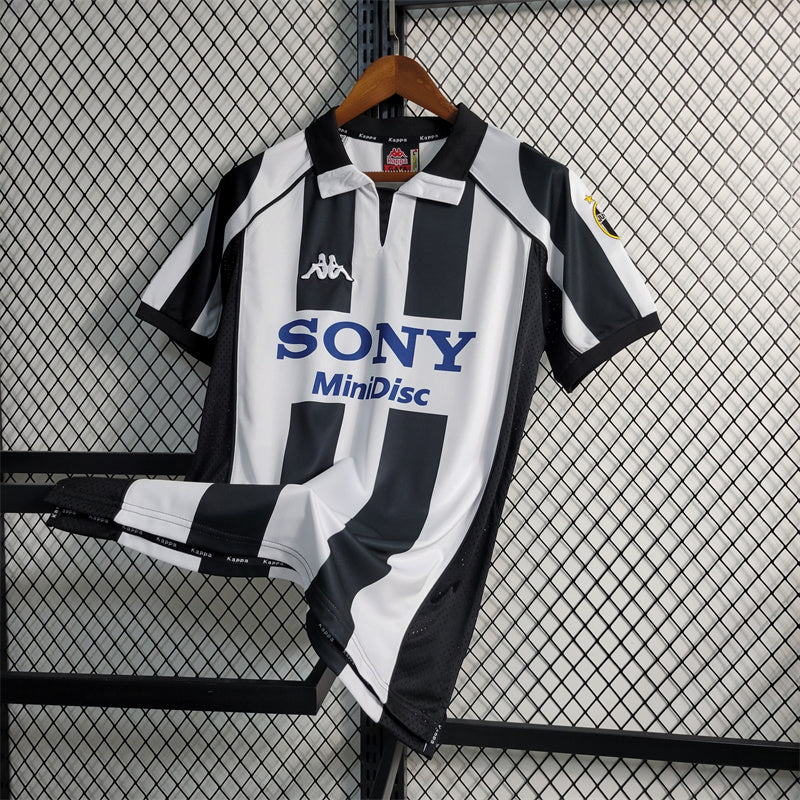 JUV Trikot 97/98 Historisches Retro Fußballtrikot mit individuellem Namen 1997 1998 Fußball Sportshirt