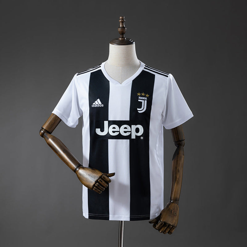 Juventus Home Jersey 2018-19 Retro Football Kit Soccer Shirt