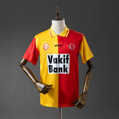 Galatasaray Trikot 1996-97 Heim Retro Fußballtrikot