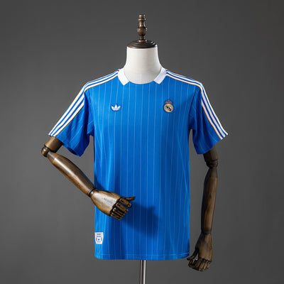 Real Madrid Terrace Icons T-Shirt Blau 2026-2027 Fußballtrikot