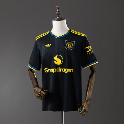 Man United Trikot 25/26 Drittes Fußballtrikot