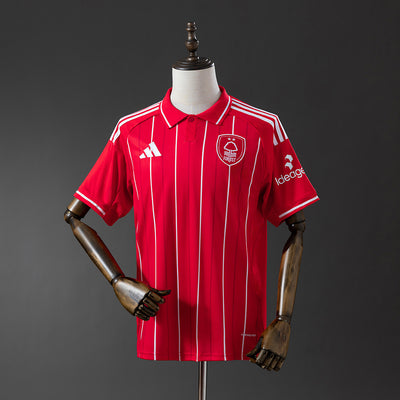 Nottingham Forest Trikot 25/26 Heimtrikot Fans-Version