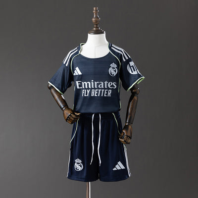 Kinder Real Madrid Trikot 25/26 Auswärtsset