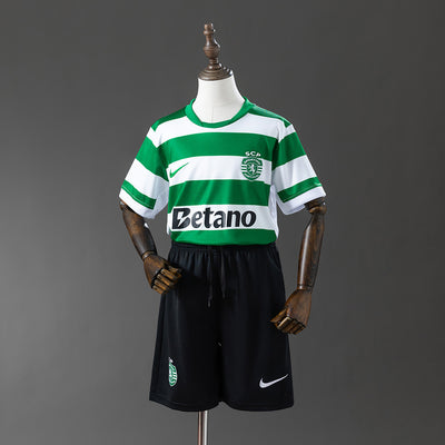 Kinder Sporting CP Trikot 25/26 Heimtrikot-Set