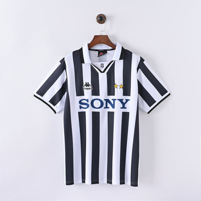 Retro Juventus Jersey 1996-97 Home Football Kit Soccer Jersey