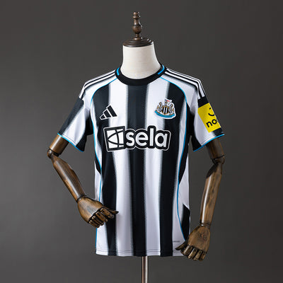 Newcastle United Trikot 25/26 Heimspielausrüstung